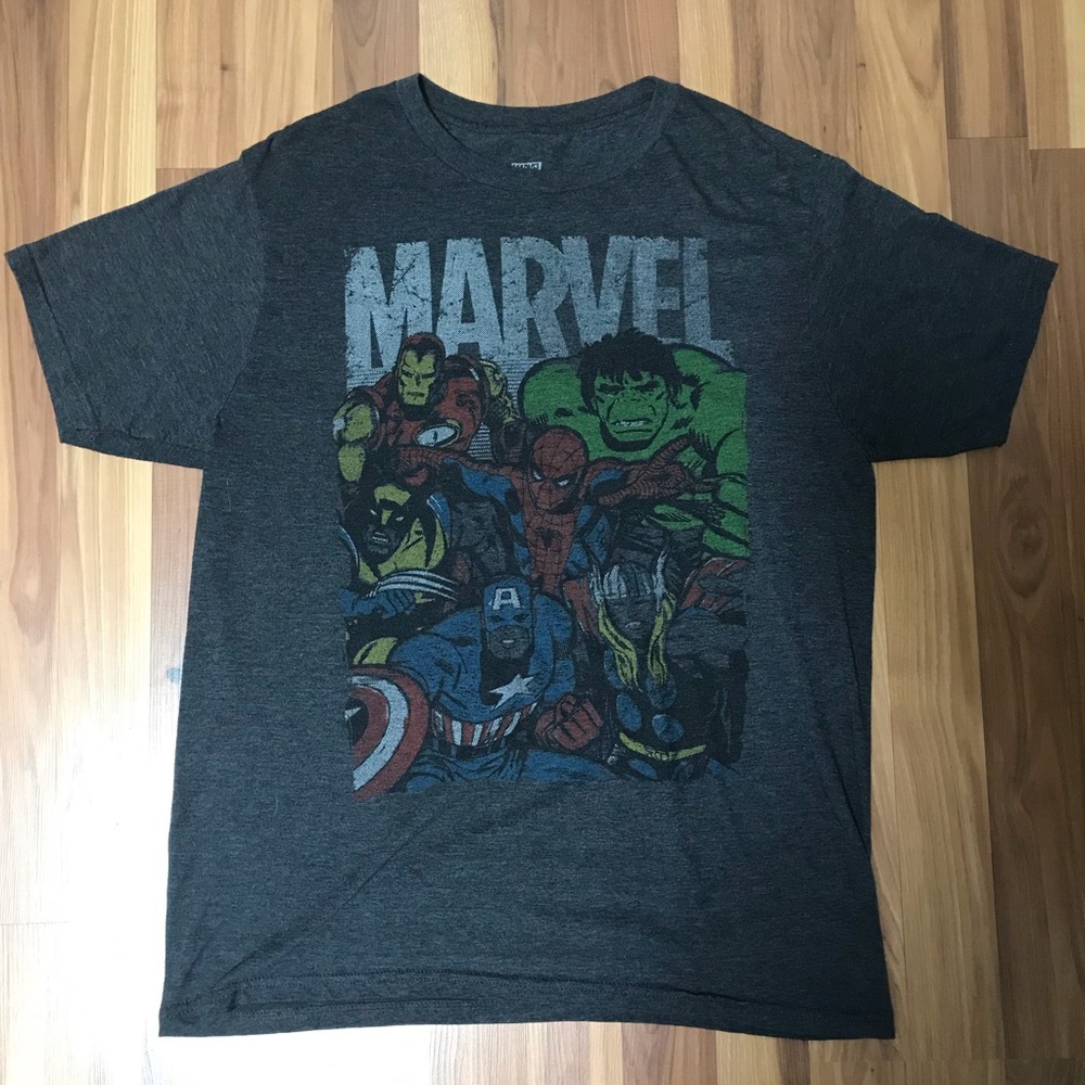 Marvel men’s L shirt! Good condition